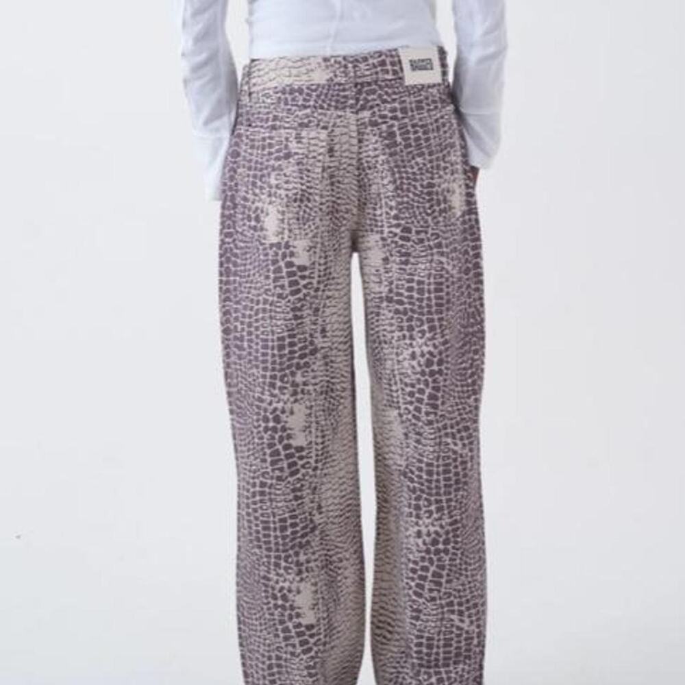 The ragged priest bite printed jeans 32